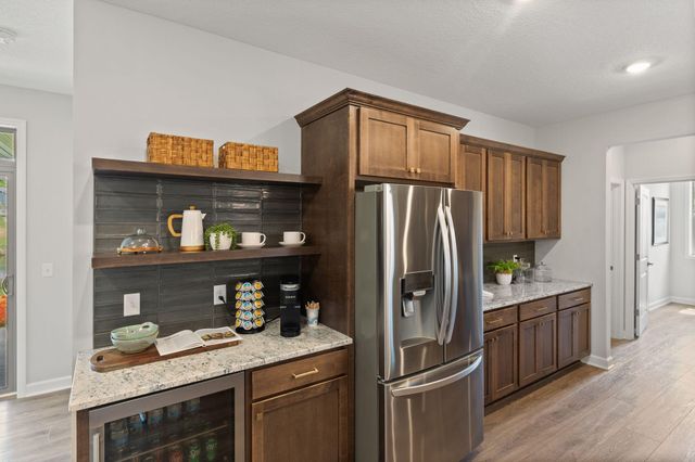 1958 Woods Point, Waconia, MN 55387
