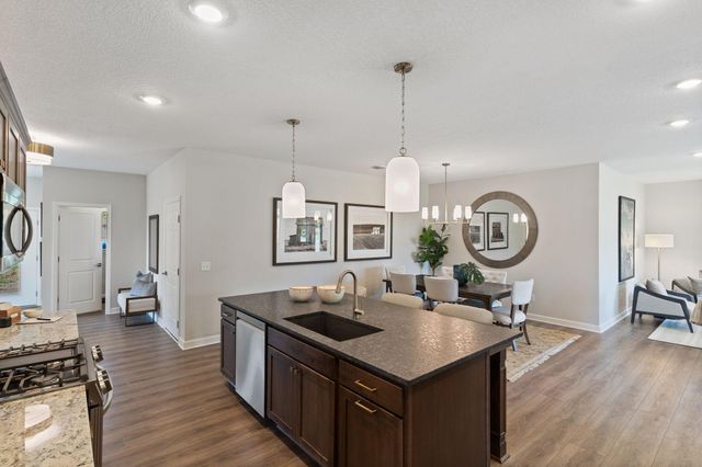 1958 Woods Point, Waconia, MN 55387