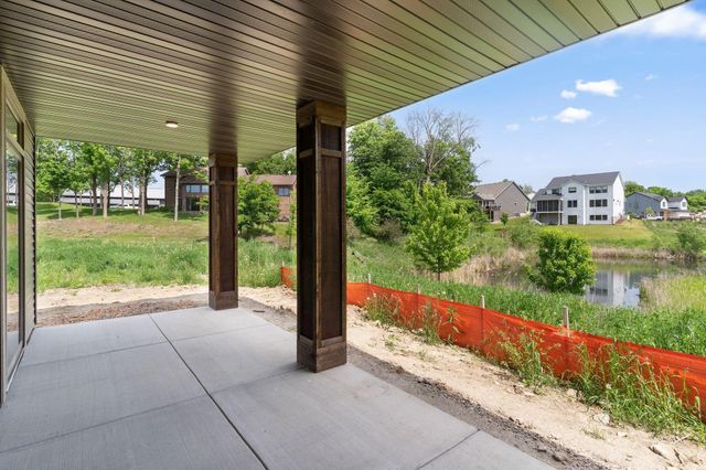 1958 Woods Point, Waconia, MN 55387