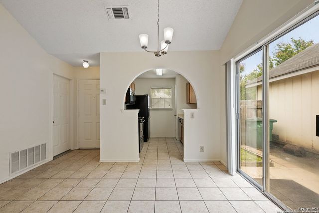 7519 RIMHURST, San Antonio, TX 78250