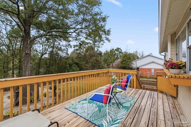 8089 Baywind Cir, Pensacola, FL 32514