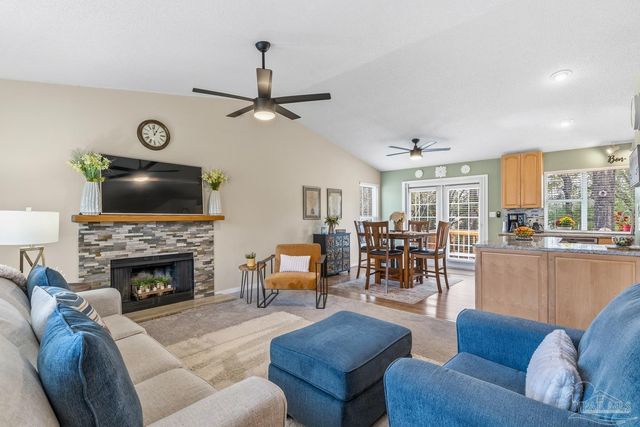 8089 Baywind Cir, Pensacola, FL 32514