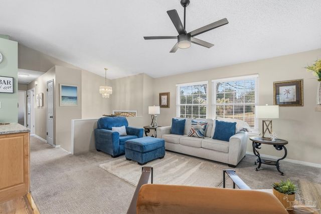 8089 Baywind Cir, Pensacola, FL 32514