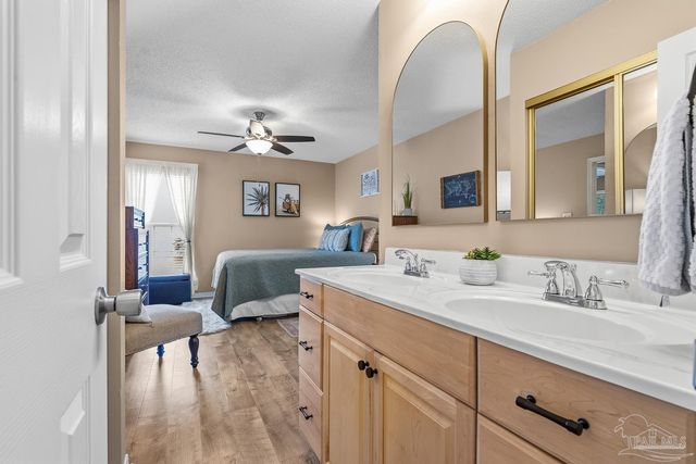 8089 Baywind Cir, Pensacola, FL 32514