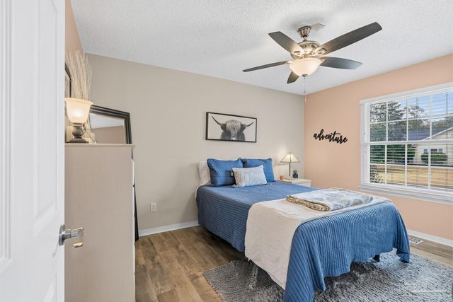 8089 Baywind Cir, Pensacola, FL 32514