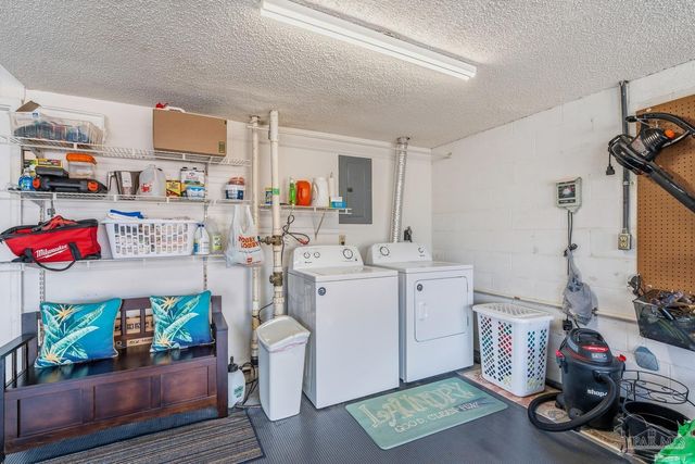 8089 Baywind Cir, Pensacola, FL 32514