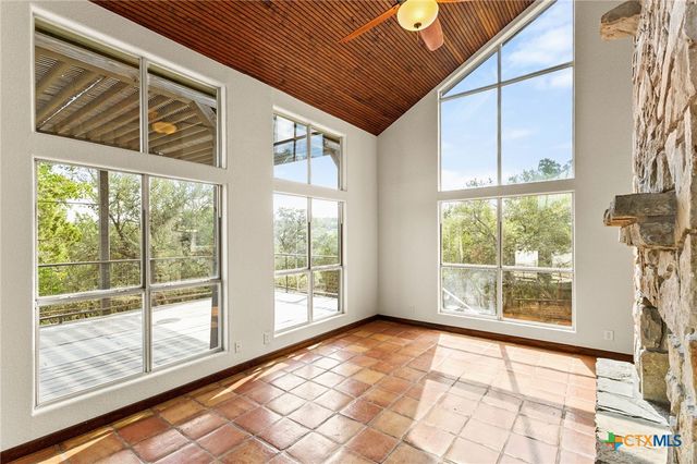 1815 Lakeside Drive, Canyon Lake, TX 78133