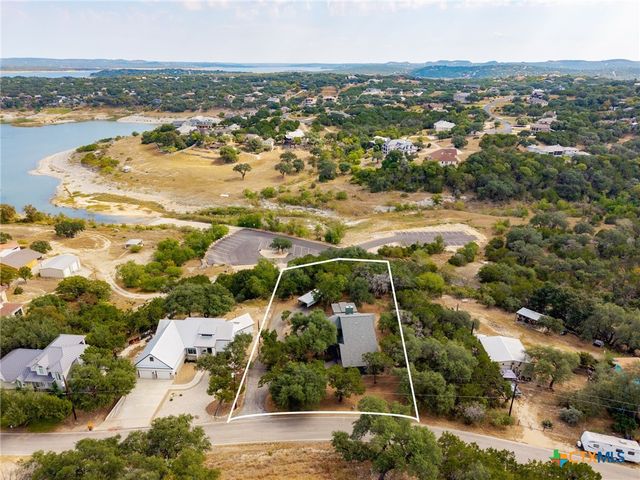 1815 Lakeside Drive, Canyon Lake, TX 78133