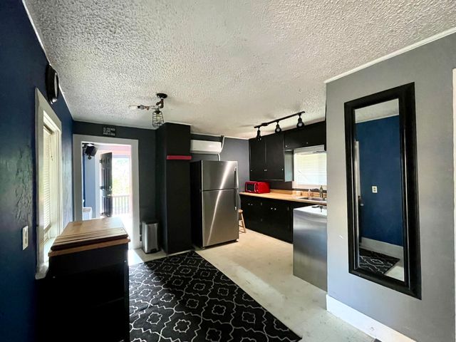 1418 Johnson Avenue, Klamath Falls, OR 97601