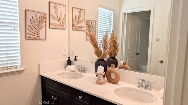 6341 Waterstone, Fontana, CA 92336