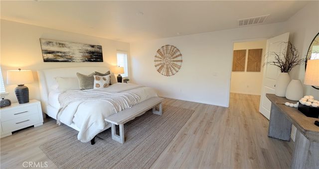 6341 Waterstone, Fontana, CA 92336