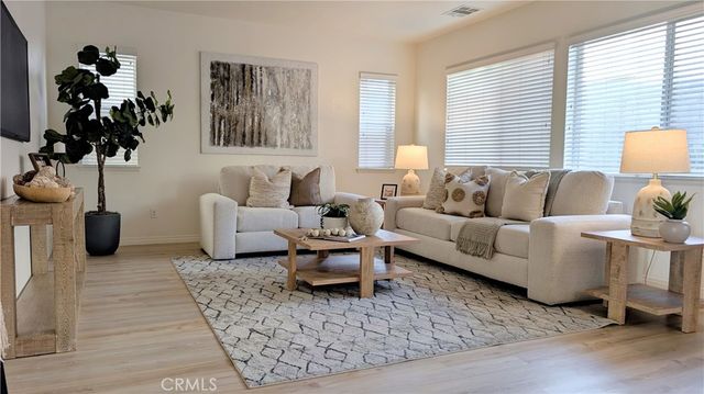 6341 Waterstone, Fontana, CA 92336