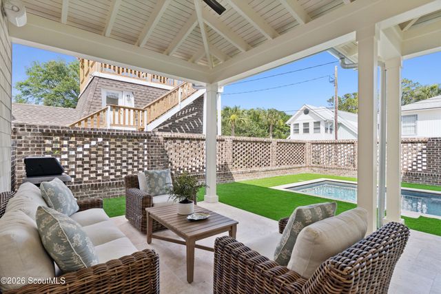 4202 1st Street, St. Simons Island, GA 31522