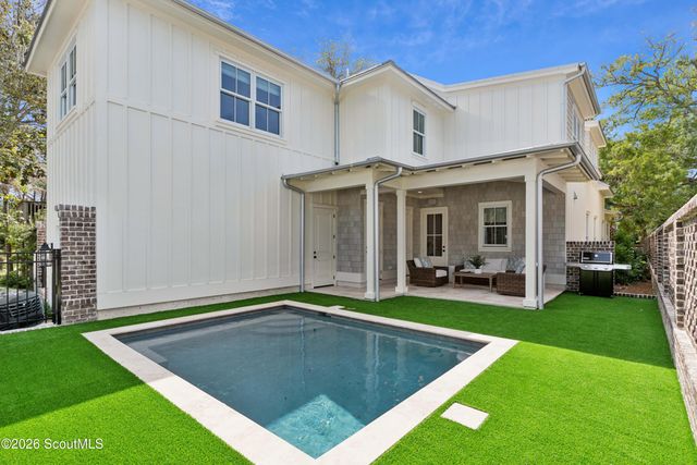 4202 1st Street, St. Simons Island, GA 31522