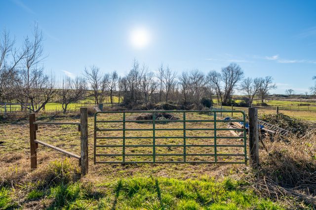 5340 Balls Ferry Road, Anderson, CA 96007