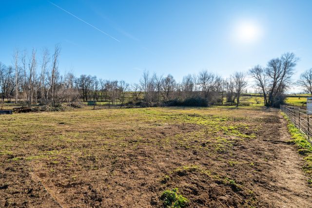 5340 Balls Ferry Road, Anderson, CA 96007