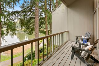 6234 138th Avenue NE #201, Redmond, WA 98052