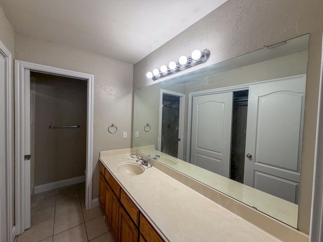 1611 Park Place, Sherman, TX 75092