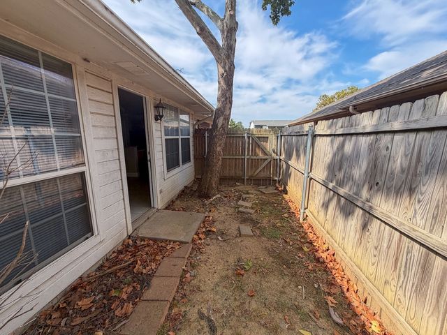 1611 Park Place, Sherman, TX 75092