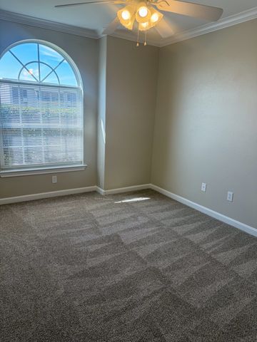 1611 Park Place, Sherman, TX 75092