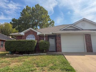 1611 Park Place, Sherman, TX 75092