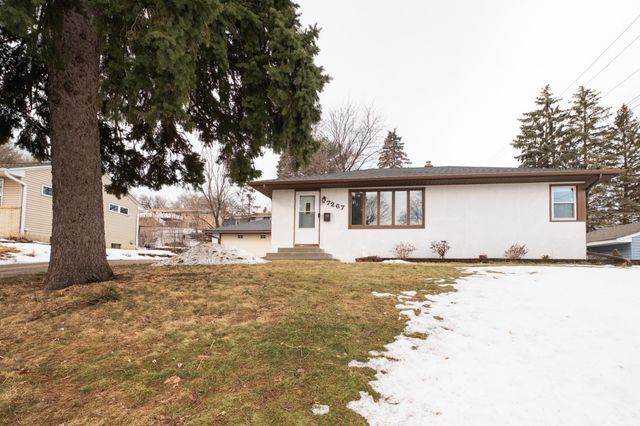 7267 Cleve Avenue E, Inver Grove Heights, MN 55076