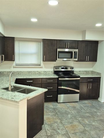 1434 Northridge Drive, Carrollton, TX 75006