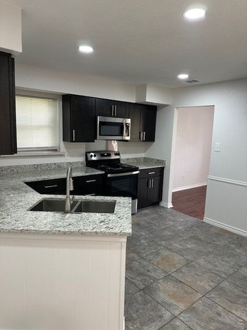 1434 Northridge Drive, Carrollton, TX 75006