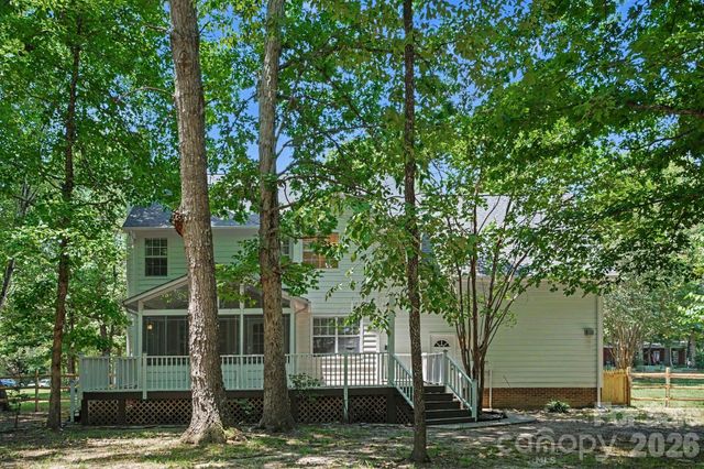 1255 Hawthorne Drive, Indian Trail, NC 28079
