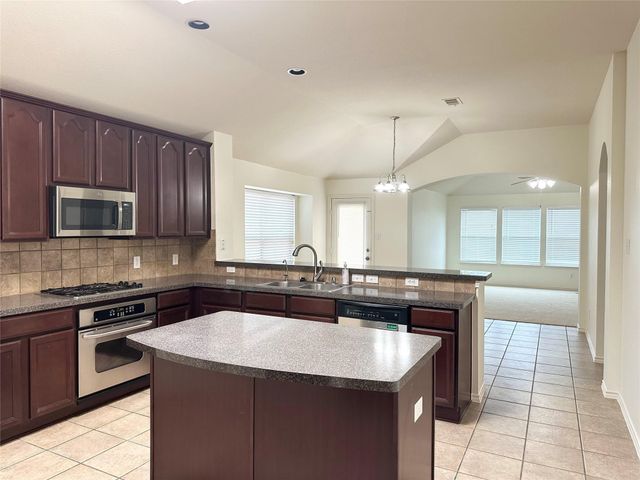 1096 Wetland Drive, Frisco, TX 75033