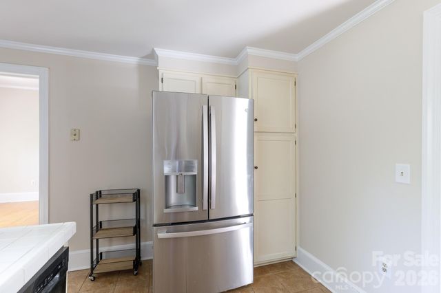 224 W 4th Avenue, Gastonia, NC 28052