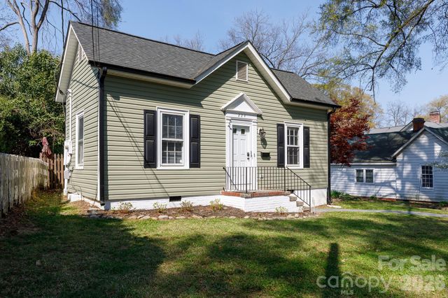 224 W 4th Avenue, Gastonia, NC 28052