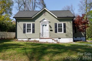 224 W 4th Avenue, Gastonia, NC 28052