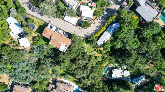 7207 Woodrow Wilson Drive, Los Angeles, CA 90068