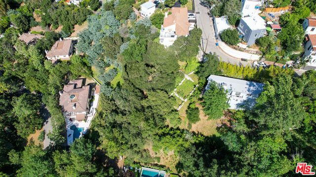 7207 Woodrow Wilson Drive, Los Angeles, CA 90068