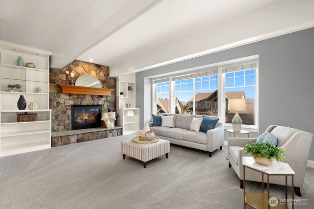 21804 Quiet Water Loop, Lake Tapps, WA 98391