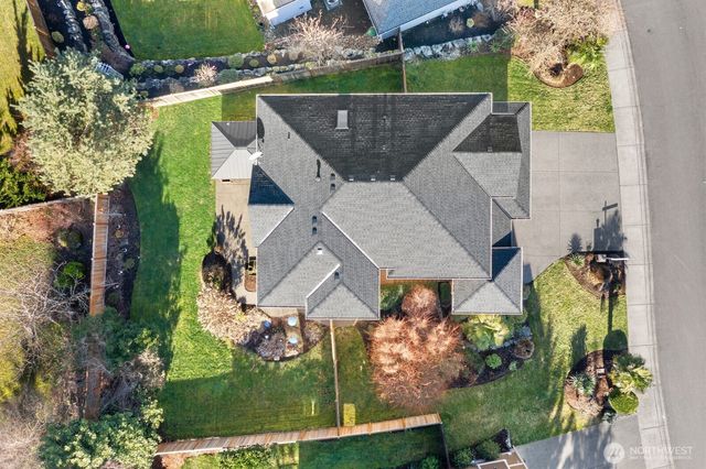 21804 Quiet Water Loop, Lake Tapps, WA 98391