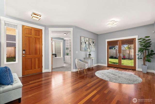 21804 Quiet Water Loop, Lake Tapps, WA 98391