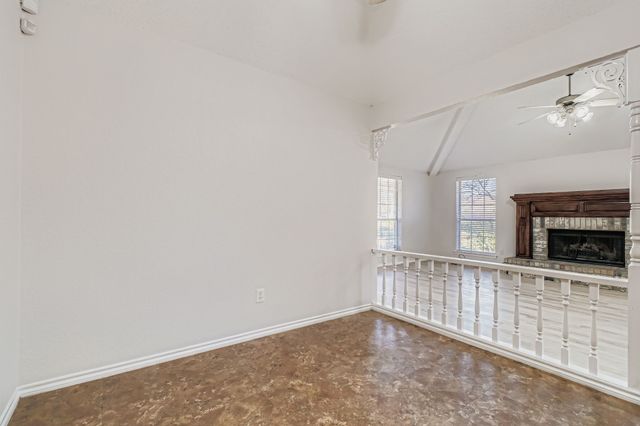 305 Bryan Place, Cedar Hill, TX 75104