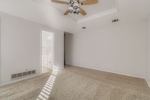 305 Bryan Place, Cedar Hill, TX 75104