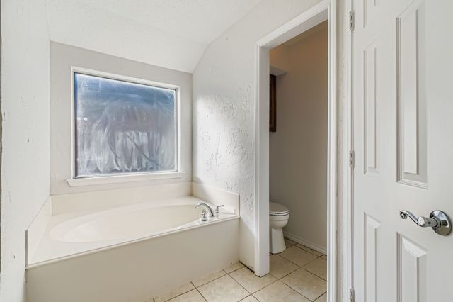 305 Bryan Place, Cedar Hill, TX 75104