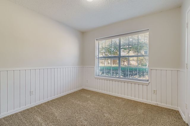 305 Bryan Place, Cedar Hill, TX 75104