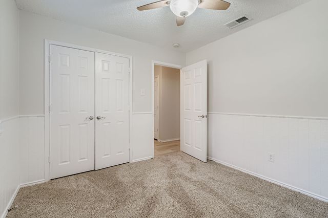 305 Bryan Place, Cedar Hill, TX 75104