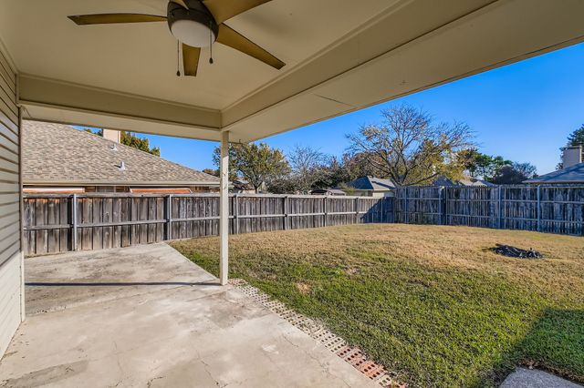 305 Bryan Place, Cedar Hill, TX 75104