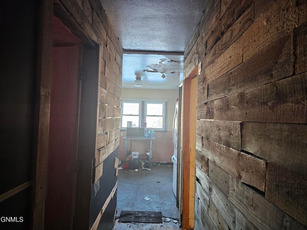 202 Jetson Street, Grenora, ND 58845 photo 9