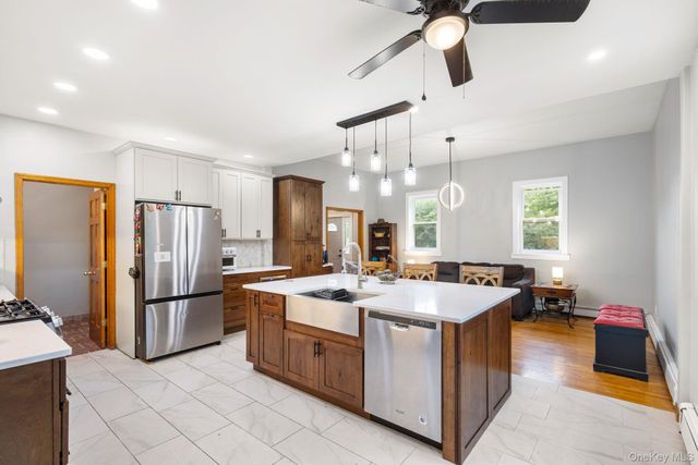 75 Sunset Drive, Patterson, NY 12563