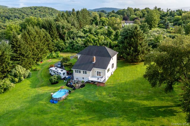 75 Sunset Drive, Patterson, NY 12563