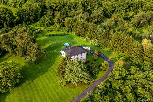 75 Sunset Drive, Patterson, NY 12563