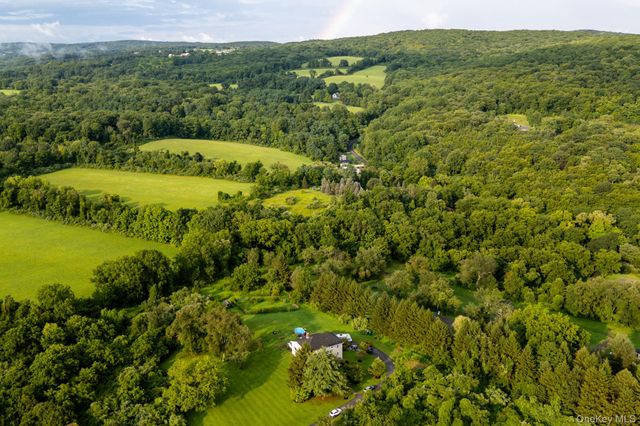 75 Sunset Drive, Patterson, NY 12563