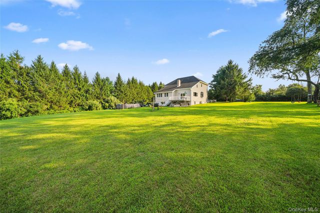 75 Sunset Drive, Patterson, NY 12563